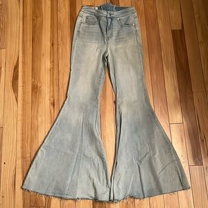 We the free just float on flare jeans sz 28